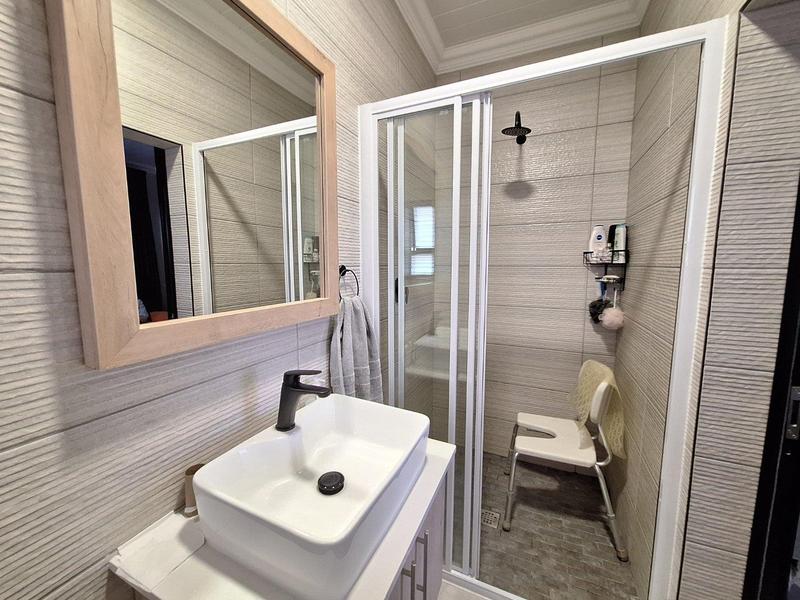 3 Bedroom Property for Sale in Avonddans Western Cape